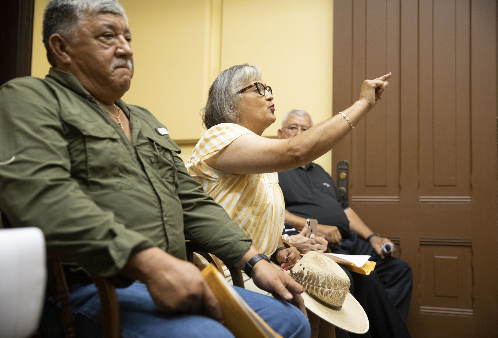 Residents upset after being denied access to Goliad cemetery